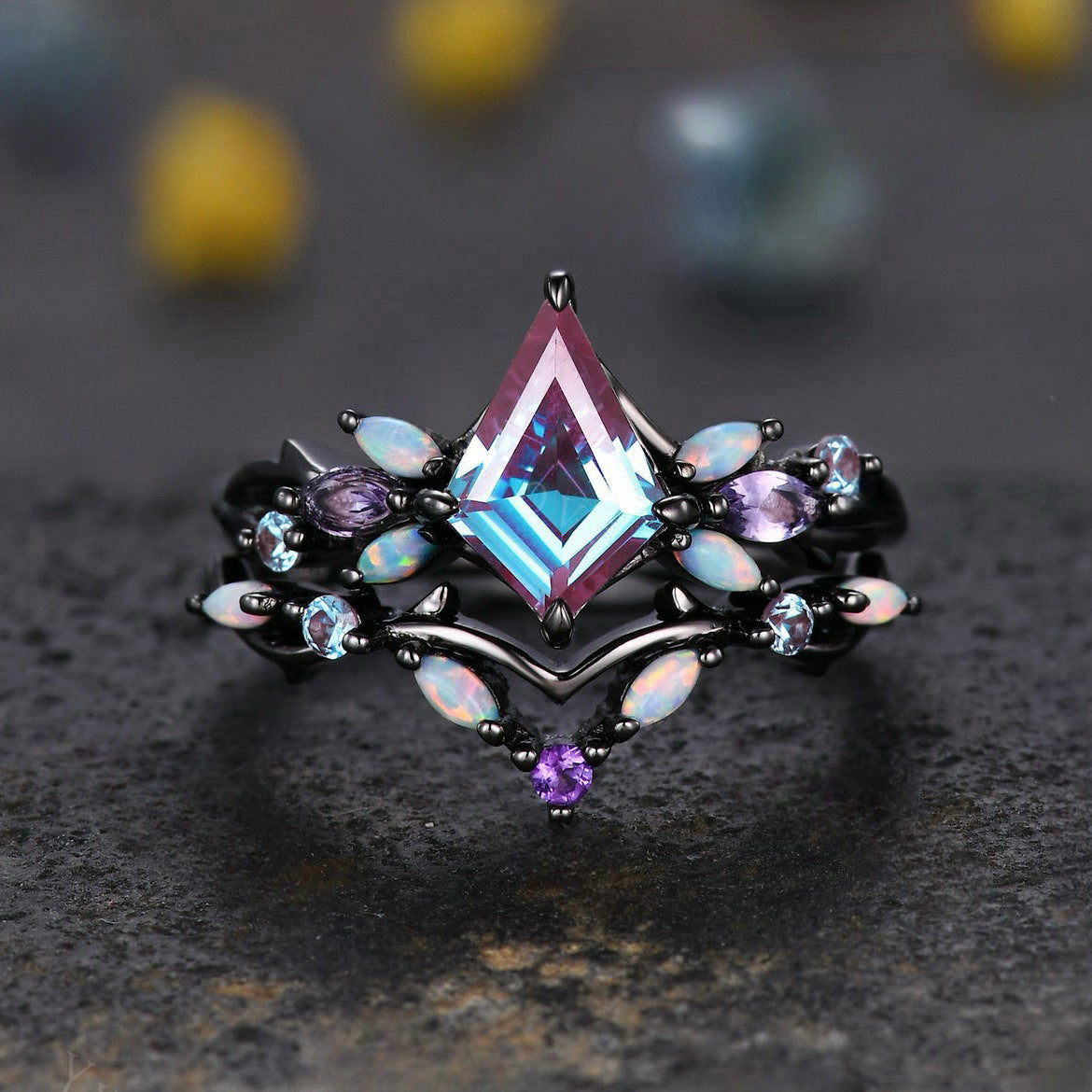 Midnight Bloom Diamond Ring Set – Gun Black Gemstone Flower Duo