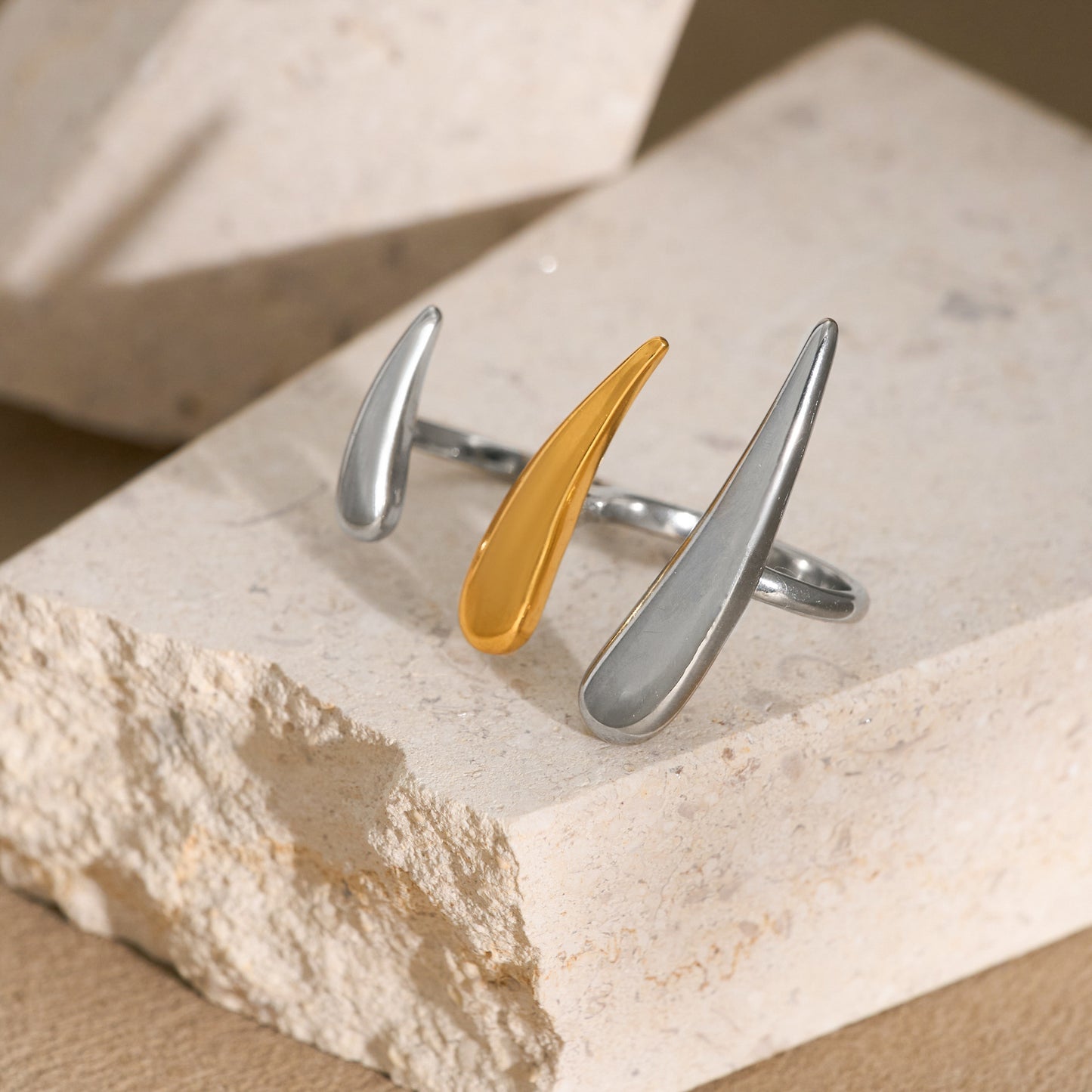 Electroplated Titanium Steel Double Finger Ring – Modern Statement Jewelry